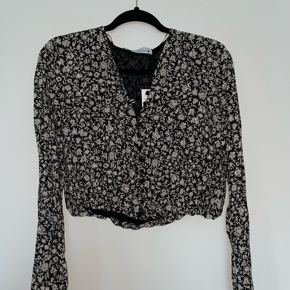 Zara Cropped Long Sleeve Blouse